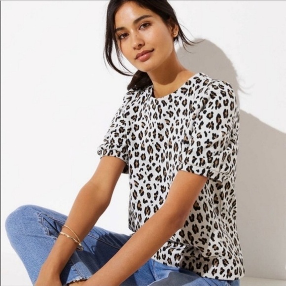 Loft Leopard Print Short Puff Sleeve Sweater Top - Picture 2 of 8
